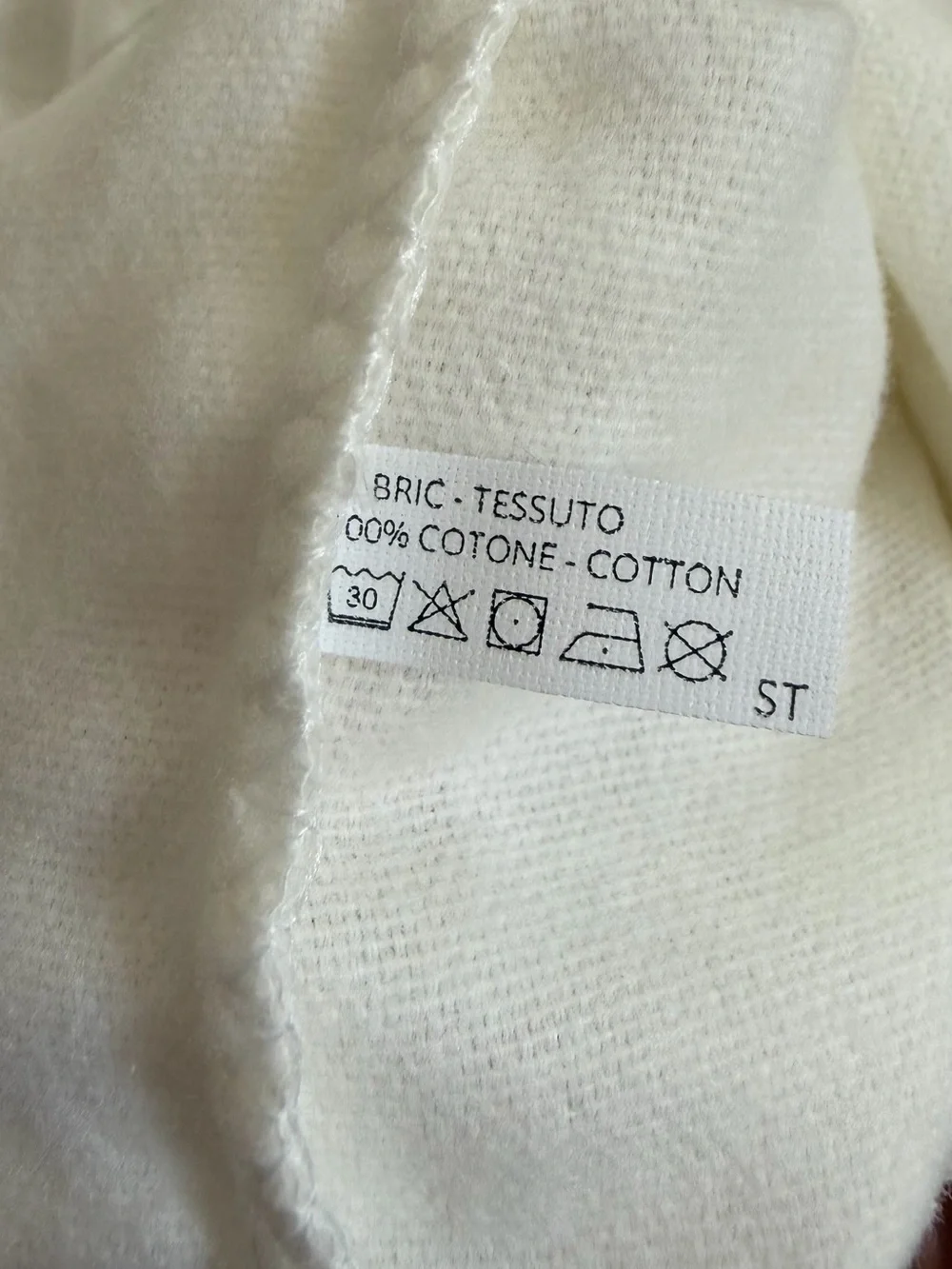 NWOT Ferragamo Set of 2 Dust Bag